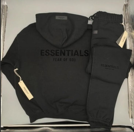 FEAR OF GOD ESSENTIALS